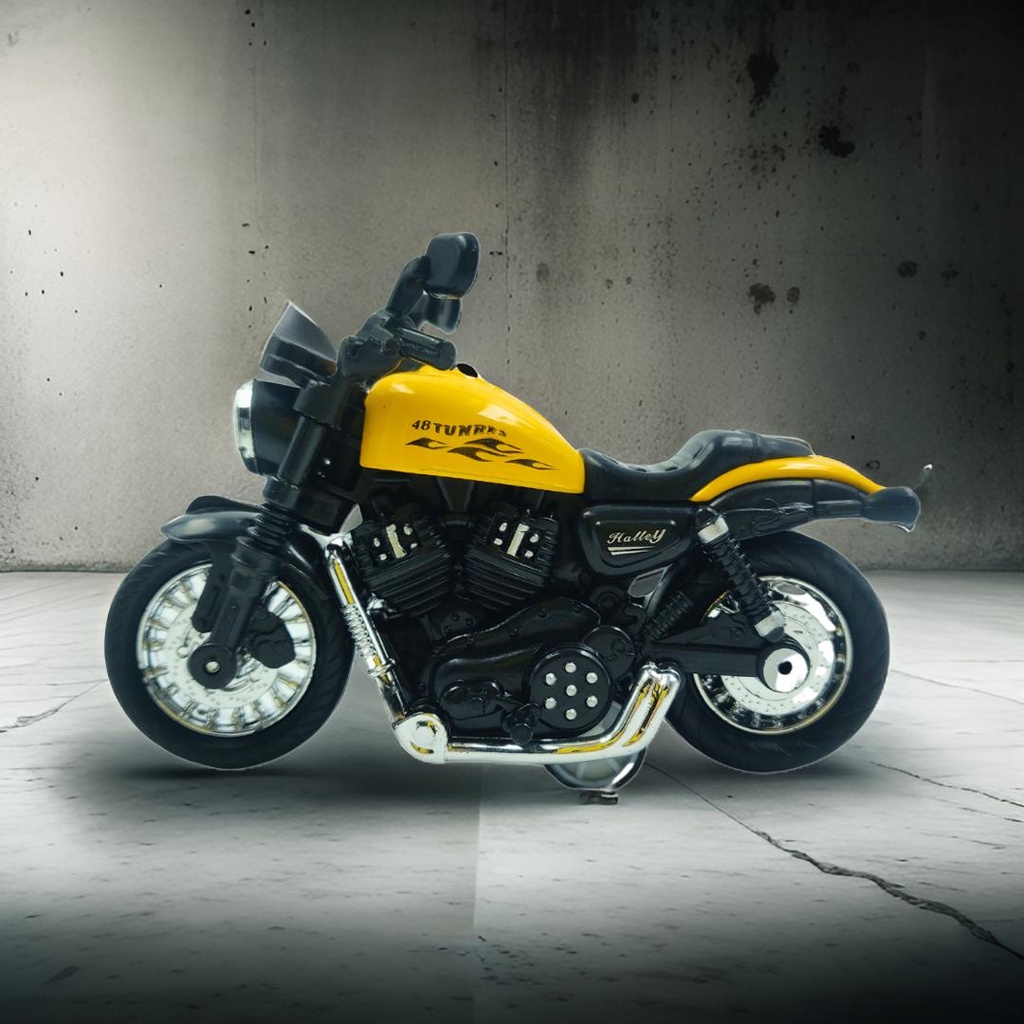 Plastic Metal Miniature Toy Motorcycle with Handle Bars, Free Rolling Wheels